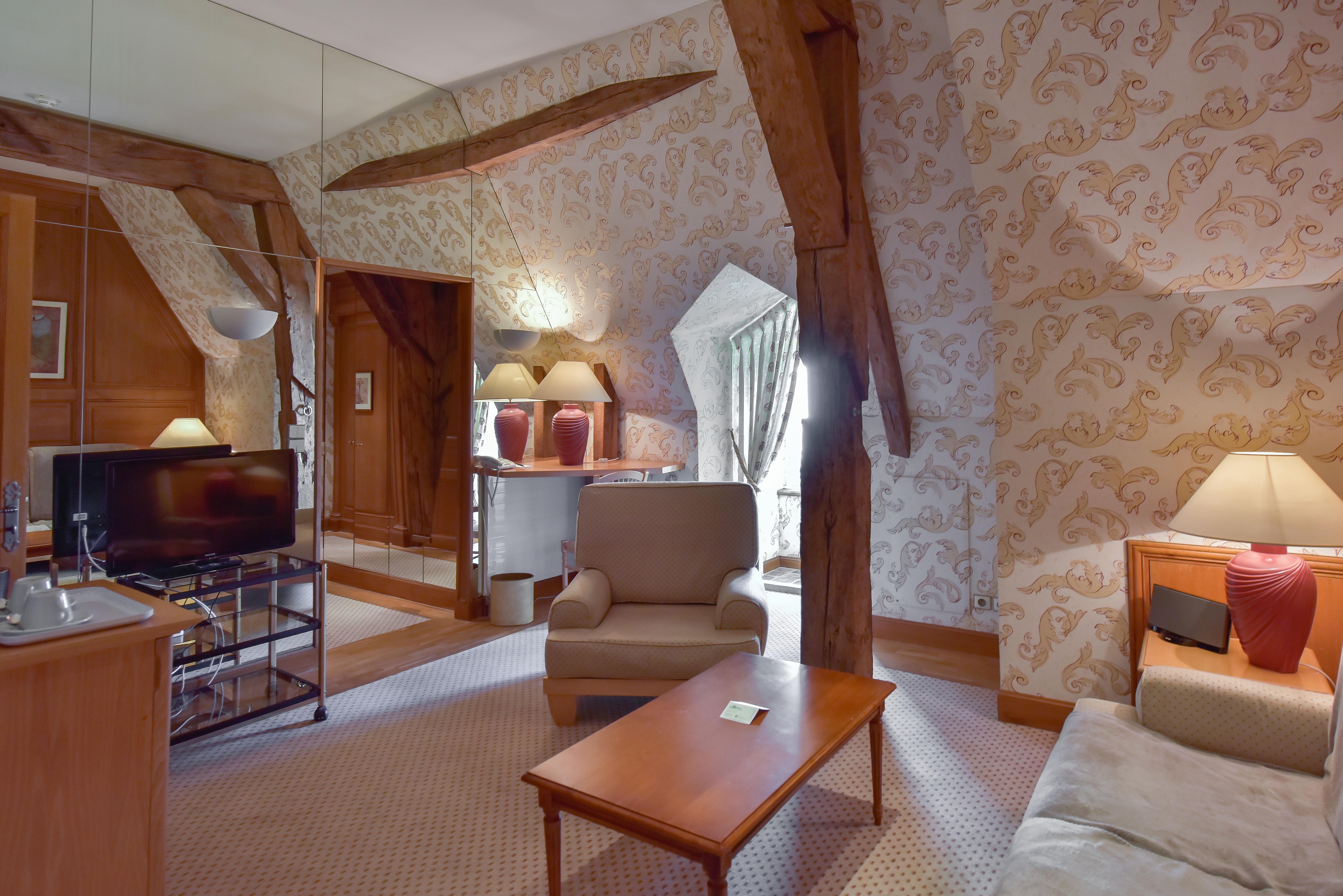 Hotel Golf Chateau De Chailly Екстер'єр фото