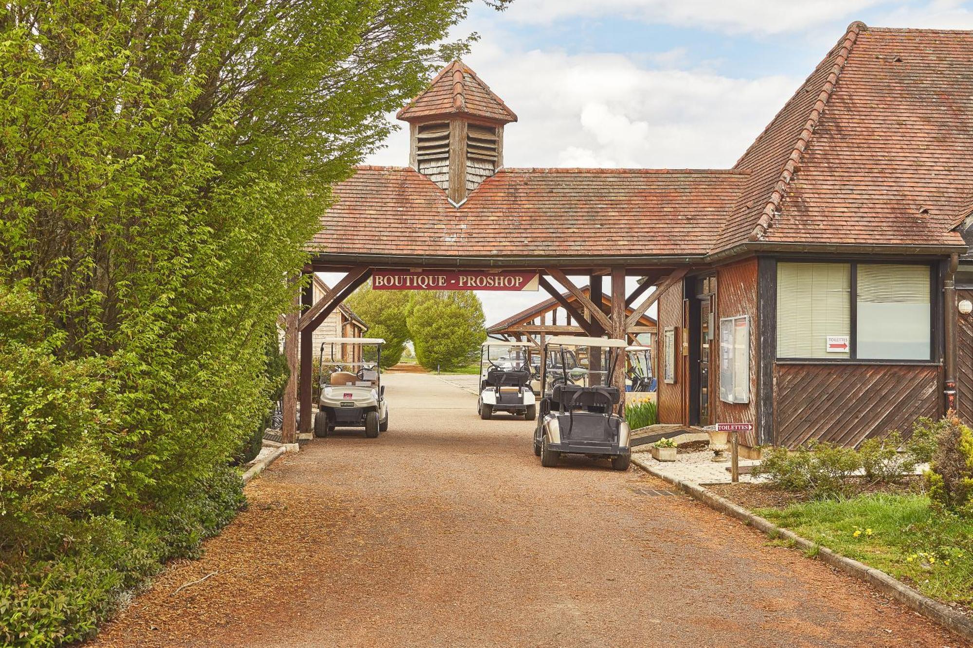 Hotel Golf Chateau De Chailly Екстер'єр фото